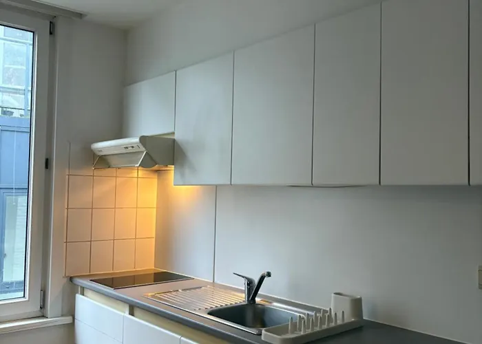 Center Monet Gandawa